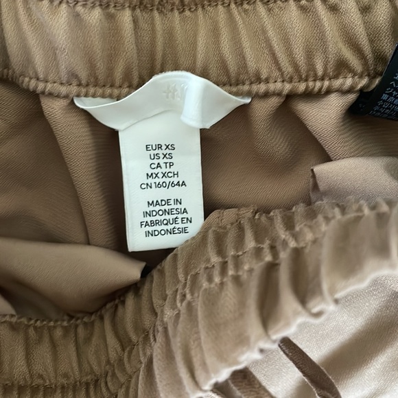 HM H&M Silky Pants - Picture 3 of 3